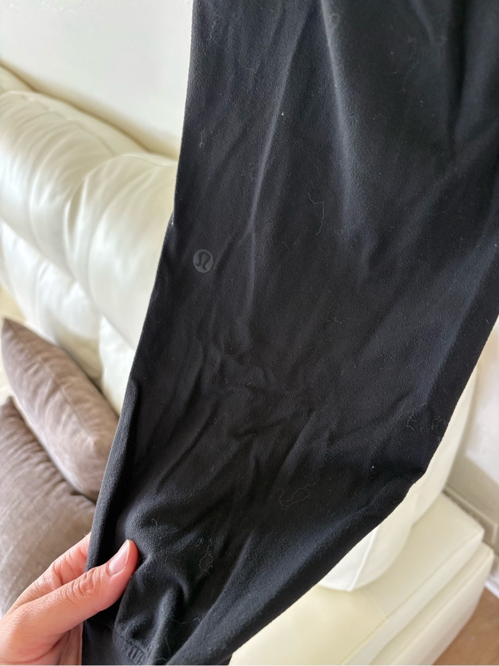 Lululemon Black Drawstring Align Joggers M - Picture 5 of 7
